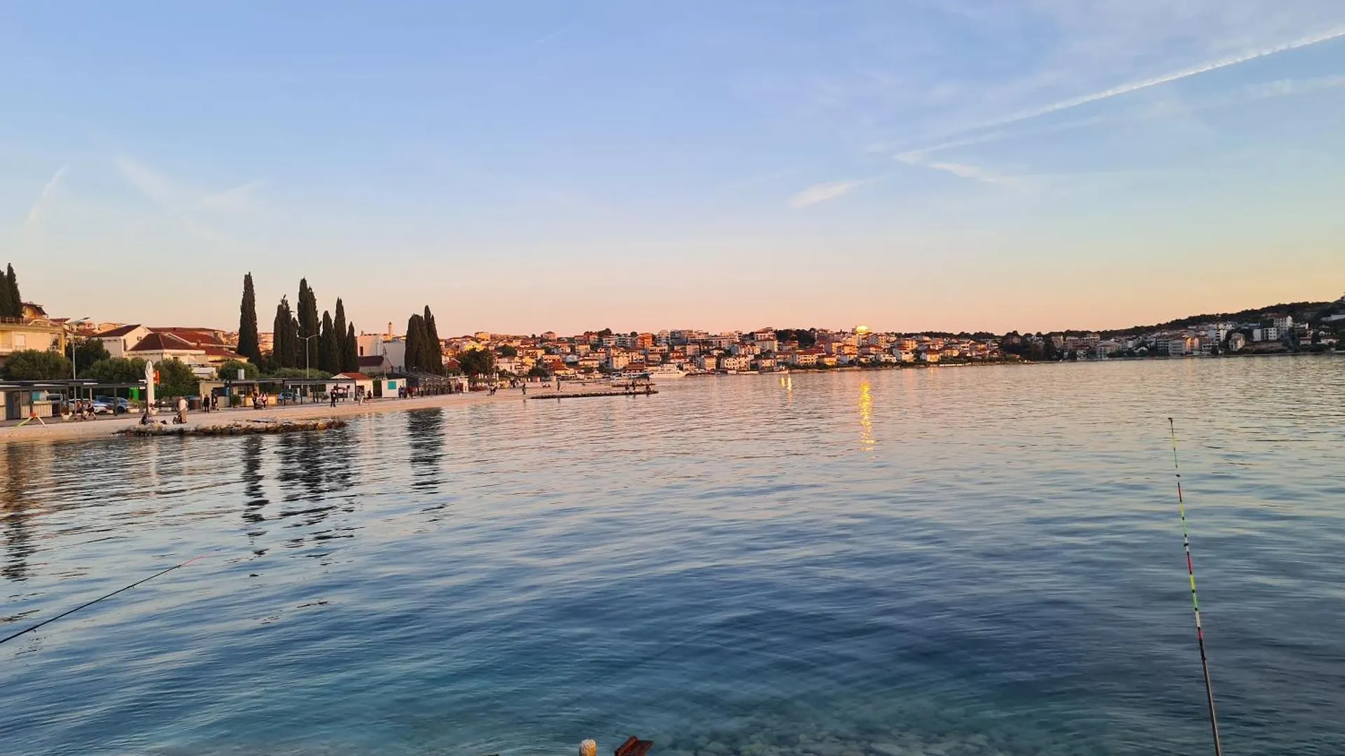 Modern Apartment Near The Sea-Mise Trogir Croatia