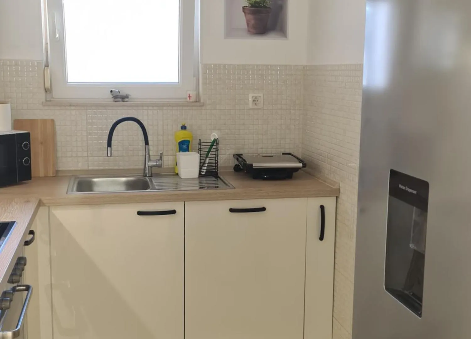 Modern Apartment Near The Sea-Mise Trogir Croatia