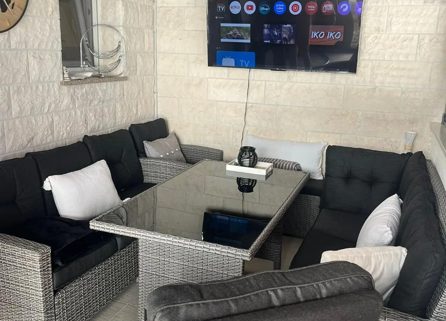 Modern Apartment Near The Sea-Mise Trogir